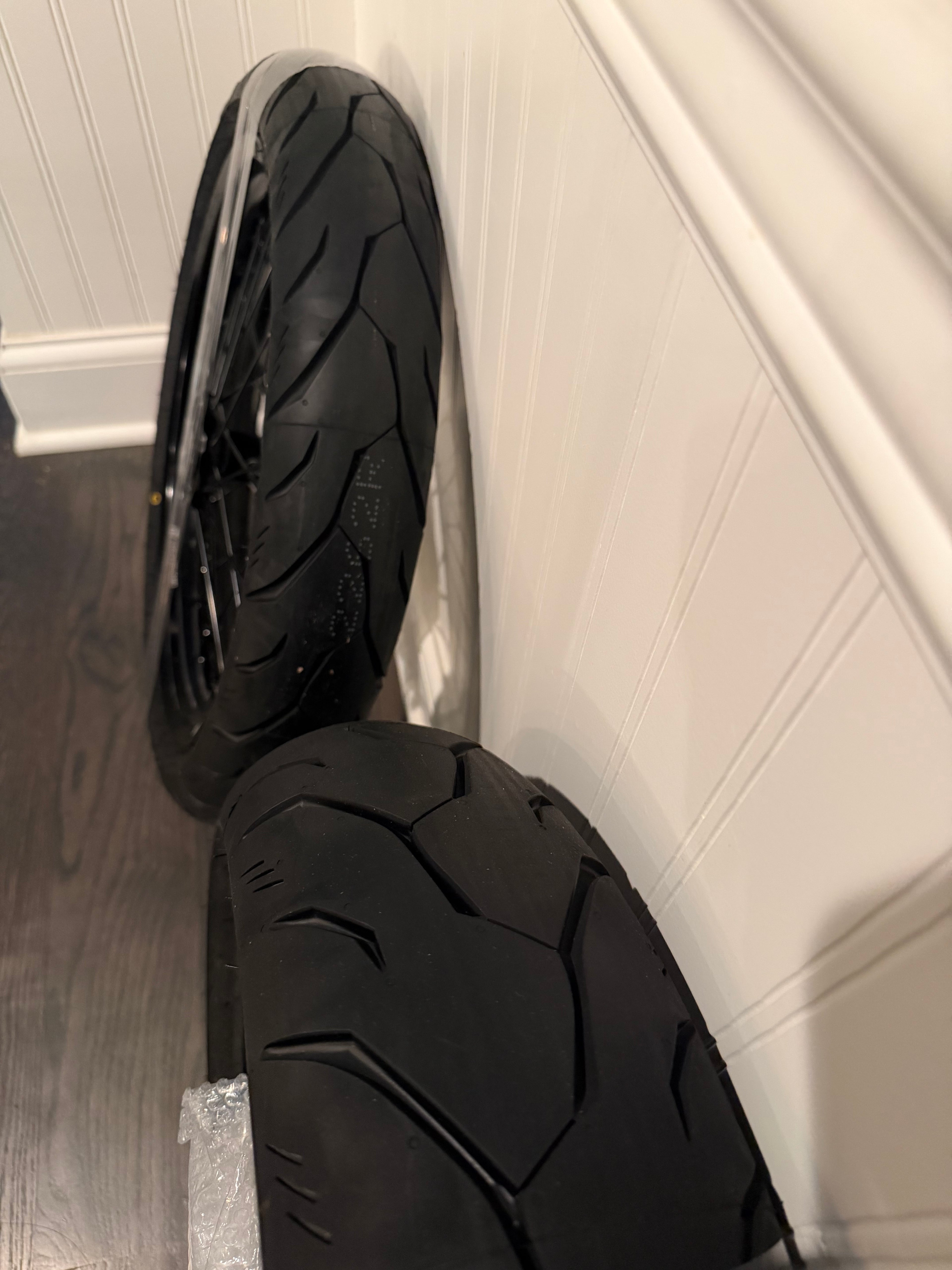 17' Ultra Bee Supermotos