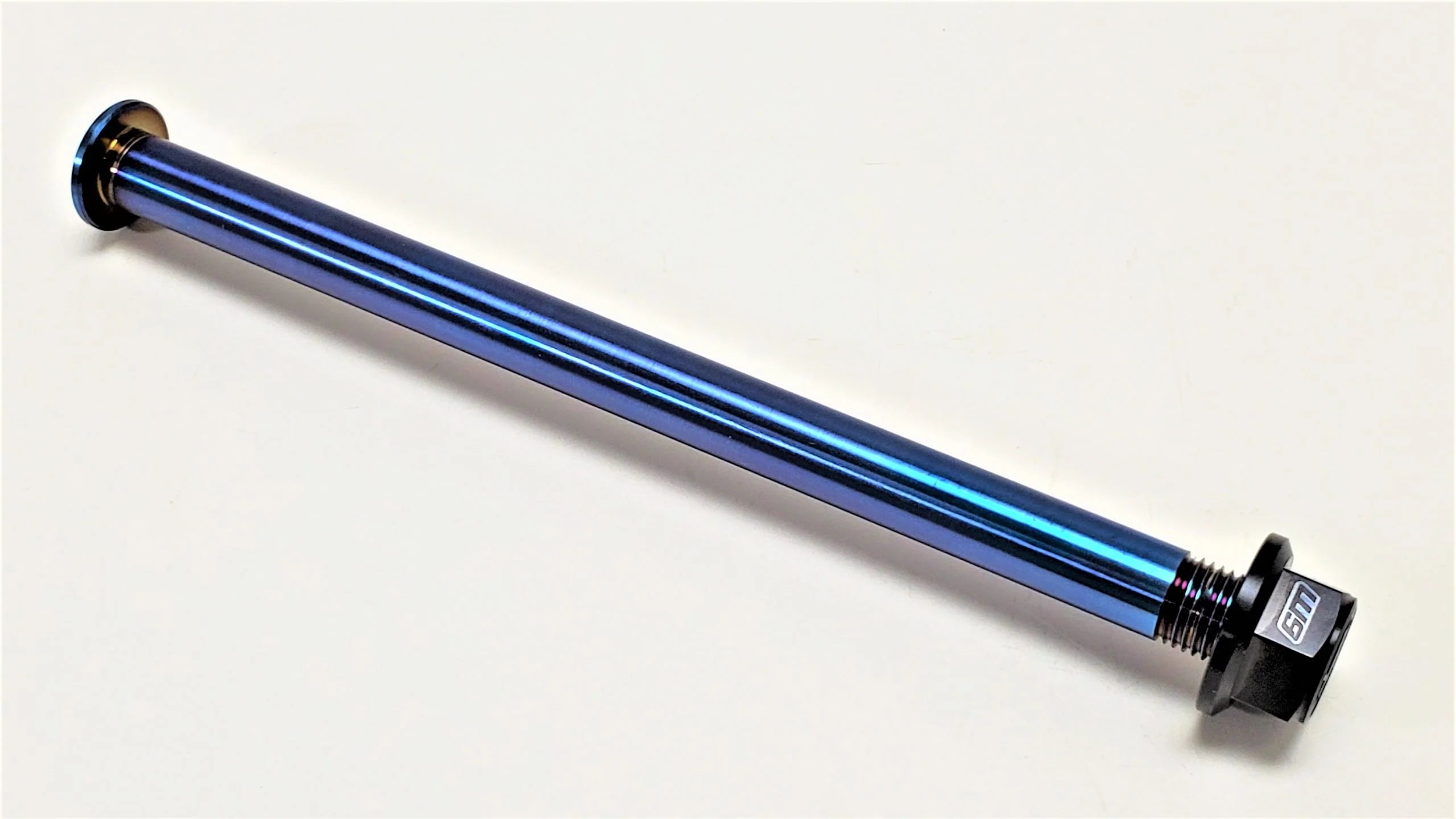 Titanium Rear Axle with Nut